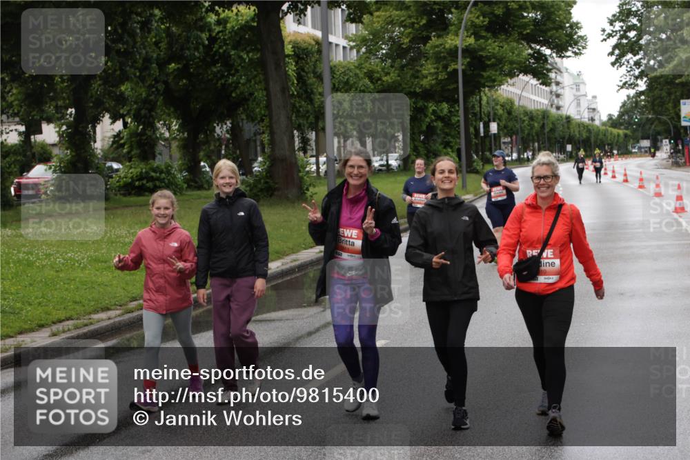 14.06.2026 - REWE Women's Run Jannik Wohlers http://msf.ph/oto/9815400 14.06.2026 10:44:14 Laufen 10 meine-sportfotos.de