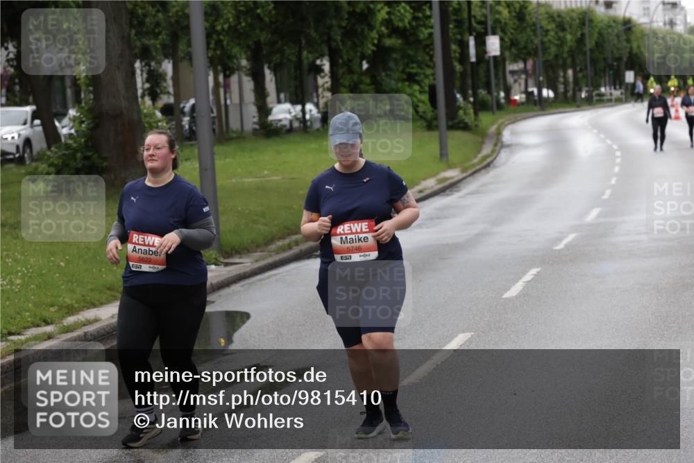 14.06.2026 - REWE Women's Run Jannik Wohlers http://msf.ph/oto/9815410 14.06.2026 10:44:19 Laufen 5622, 5746 meine-sportfotos.de