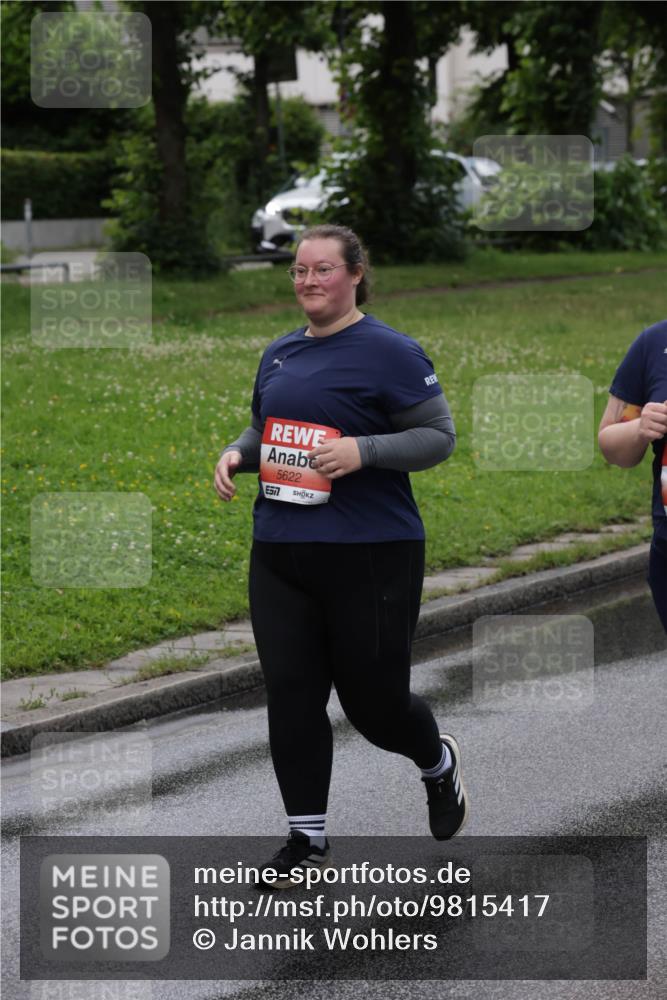 14.06.2026 - REWE Women's Run Jannik Wohlers http://msf.ph/oto/9815417 14.06.2026 10:44:21 Laufen 5622, 577 meine-sportfotos.de