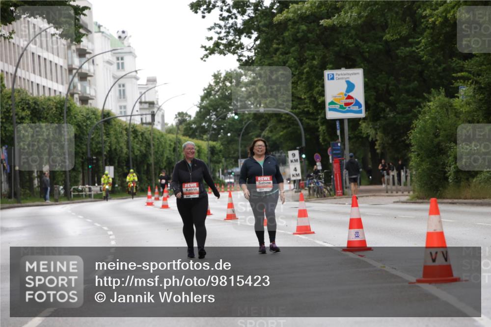 14.06.2026 - REWE Women's Run Jannik Wohlers http://msf.ph/oto/9815423 14.06.2026 10:44:34 Laufen 9, 4, 853 meine-sportfotos.de