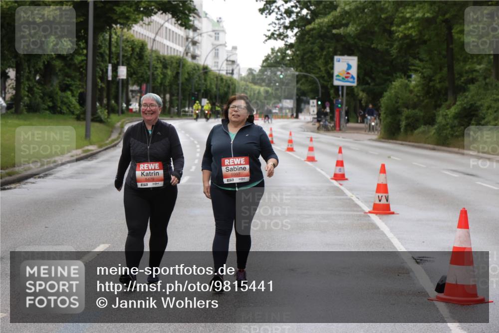 14.06.2026 - REWE Women's Run Jannik Wohlers http://msf.ph/oto/9815441 14.06.2026 10:44:47 Laufen 7, 5479, 5997, 657 meine-sportfotos.de