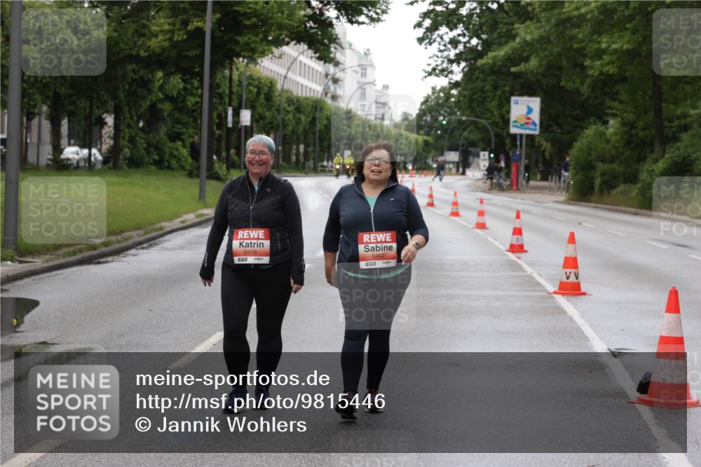 14.06.2026 - REWE Women's Run Jannik Wohlers http://msf.ph/oto/9815446 14.06.2026 10:44:47 Laufen 5479, 7, 5997, 7 meine-sportfotos.de
