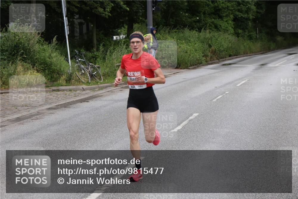 14.06.2026 - REWE Women's Run Jannik Wohlers http://msf.ph/oto/9815477 14.06.2026 10:46:19 Laufen 5910 meine-sportfotos.de