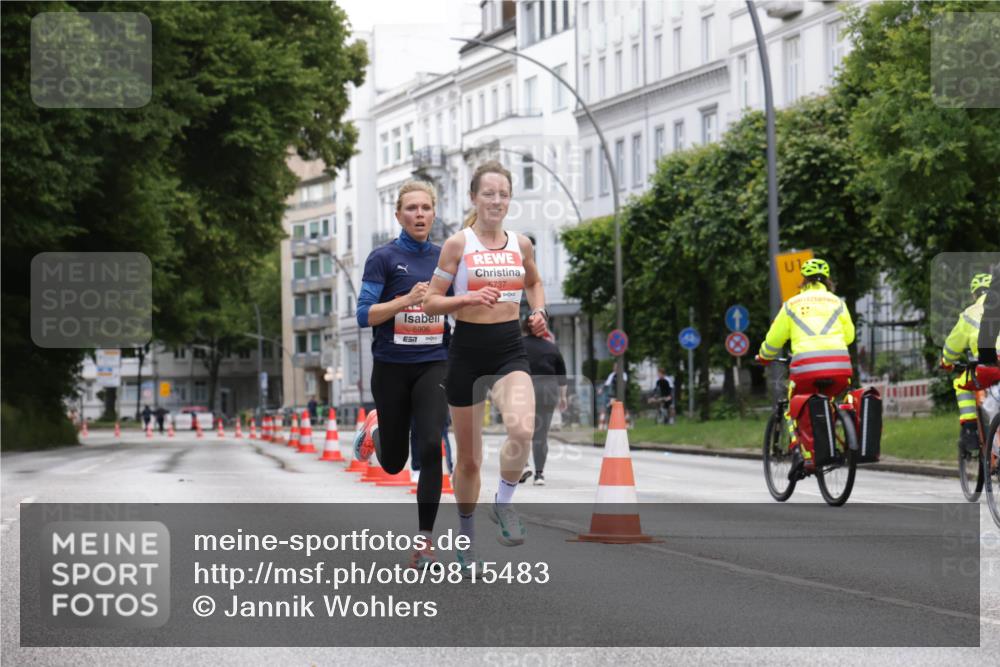 14.06.2026 - REWE Women's Run Jannik Wohlers http://msf.ph/oto/9815483 14.06.2026 10:46:42 Laufen 5906, 517, 5737 meine-sportfotos.de