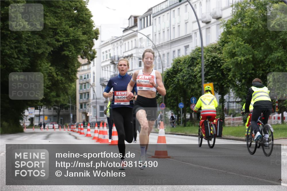 14.06.2026 - REWE Women's Run Jannik Wohlers http://msf.ph/oto/9815490 14.06.2026 10:46:43 Laufen 5906, 57, 5737 meine-sportfotos.de