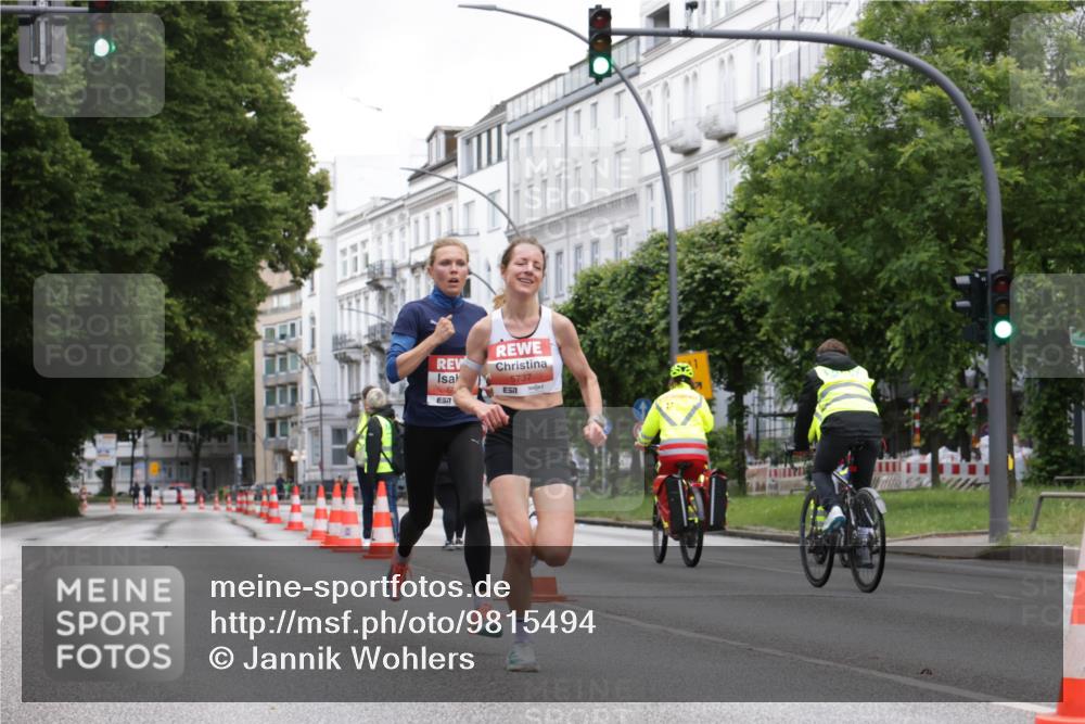 14.06.2026 - REWE Women's Run Jannik Wohlers http://msf.ph/oto/9815494 14.06.2026 10:46:43 Laufen 7, 5737 meine-sportfotos.de