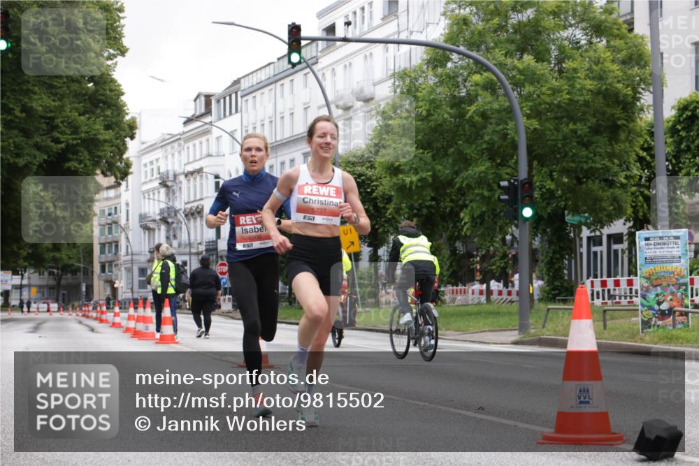 14.06.2026 - REWE Women's Run Jannik Wohlers http://msf.ph/oto/9815502 14.06.2026 10:46:43 Laufen 5906, 57, 5737, 7, 1, 040, 66, 93, 02, 2, 02, 04, 04, 10 meine-sportfotos.de