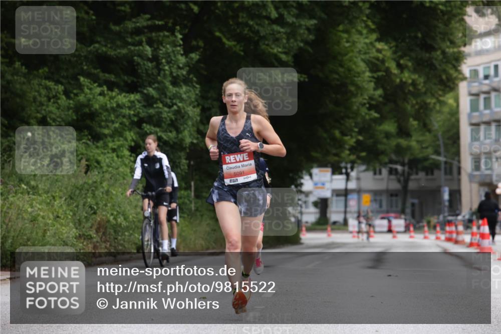 14.06.2026 - REWE Women's Run Jannik Wohlers http://msf.ph/oto/9815522 14.06.2026 10:47:18 Laufen 5091 meine-sportfotos.de