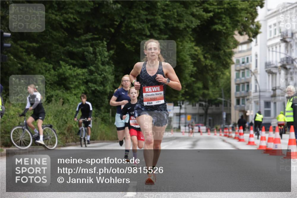 14.06.2026 - REWE Women's Run Jannik Wohlers http://msf.ph/oto/9815526 14.06.2026 10:47:19 Laufen 5091 meine-sportfotos.de