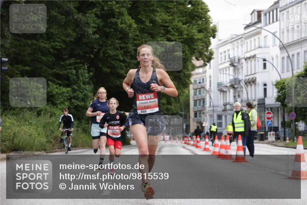 14.06.2026 - REWE Women's Run Jannik Wohlers http://msf.ph/oto/9815539 14.06.2026 10:47:19 Laufen 5504, 5091 meine-sportfotos.de