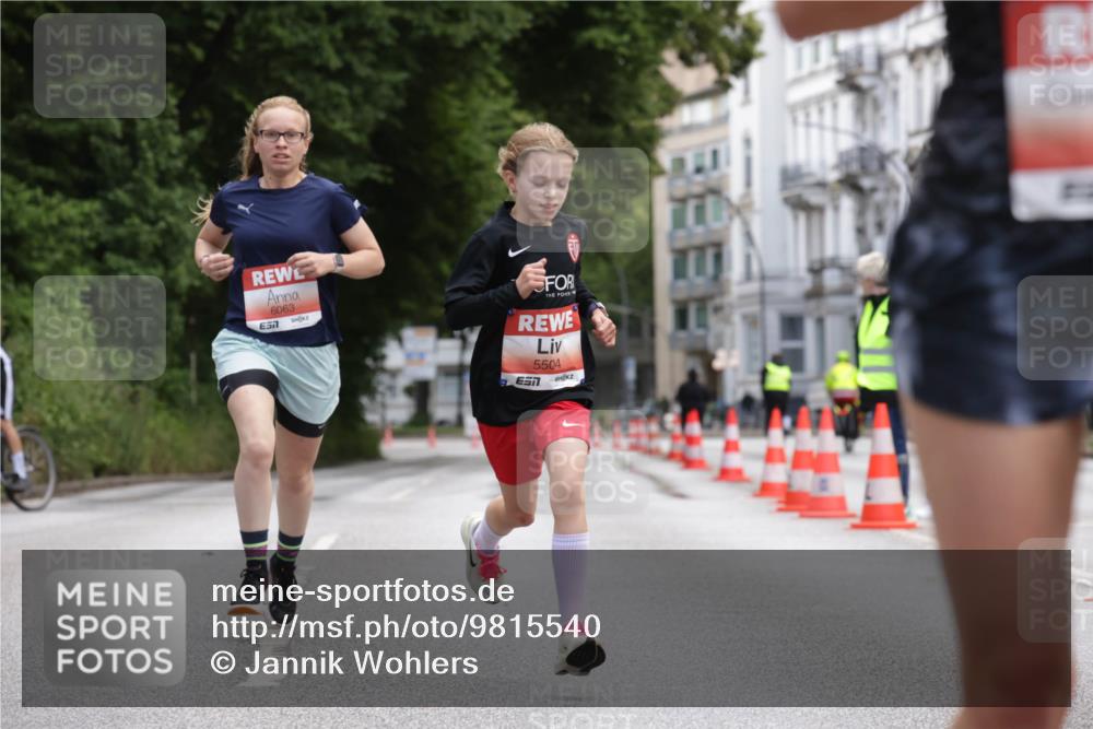 14.06.2026 - REWE Women's Run Jannik Wohlers http://msf.ph/oto/9815540 14.06.2026 10:47:21 Laufen 6063, 57, 5504, 7 meine-sportfotos.de