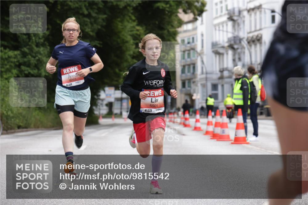 14.06.2026 - REWE Women's Run Jannik Wohlers http://msf.ph/oto/9815542 14.06.2026 10:47:21 Laufen 6063, 7, 5504 meine-sportfotos.de
