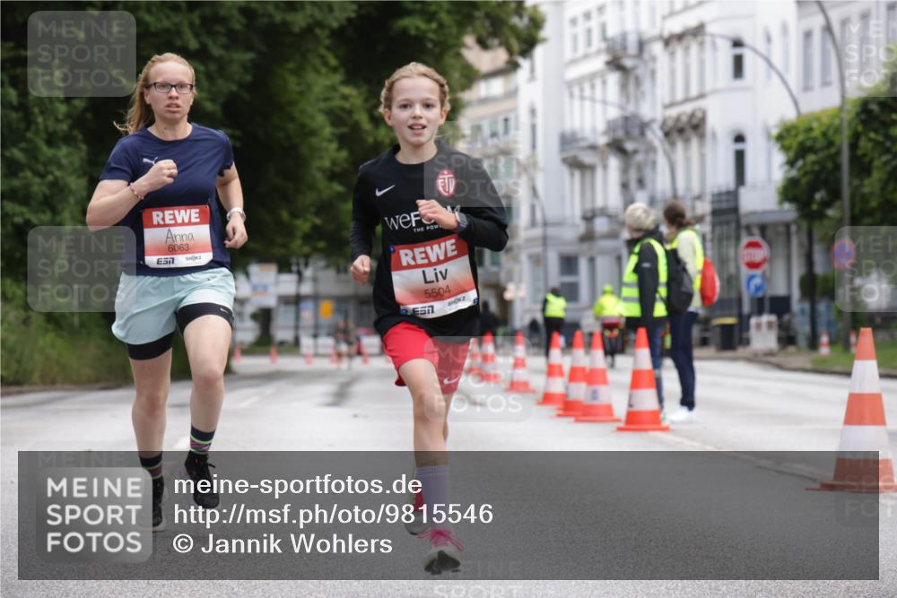 14.06.2026 - REWE Women's Run Jannik Wohlers http://msf.ph/oto/9815546 14.06.2026 10:47:21 Laufen 7, 6063, 5504, 7 meine-sportfotos.de