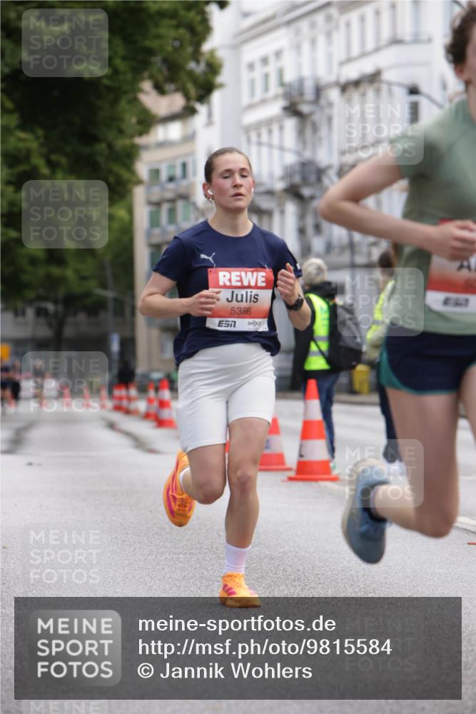 14.06.2026 - REWE Women's Run Jannik Wohlers http://msf.ph/oto/9815584 14.06.2026 10:47:49 Laufen 5386 meine-sportfotos.de