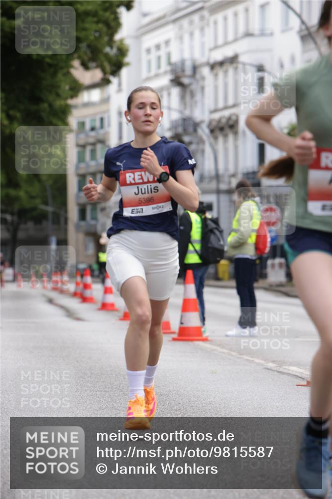 14.06.2026 - REWE Women's Run Jannik Wohlers http://msf.ph/oto/9815587 14.06.2026 10:47:49 Laufen 5386, 7 meine-sportfotos.de