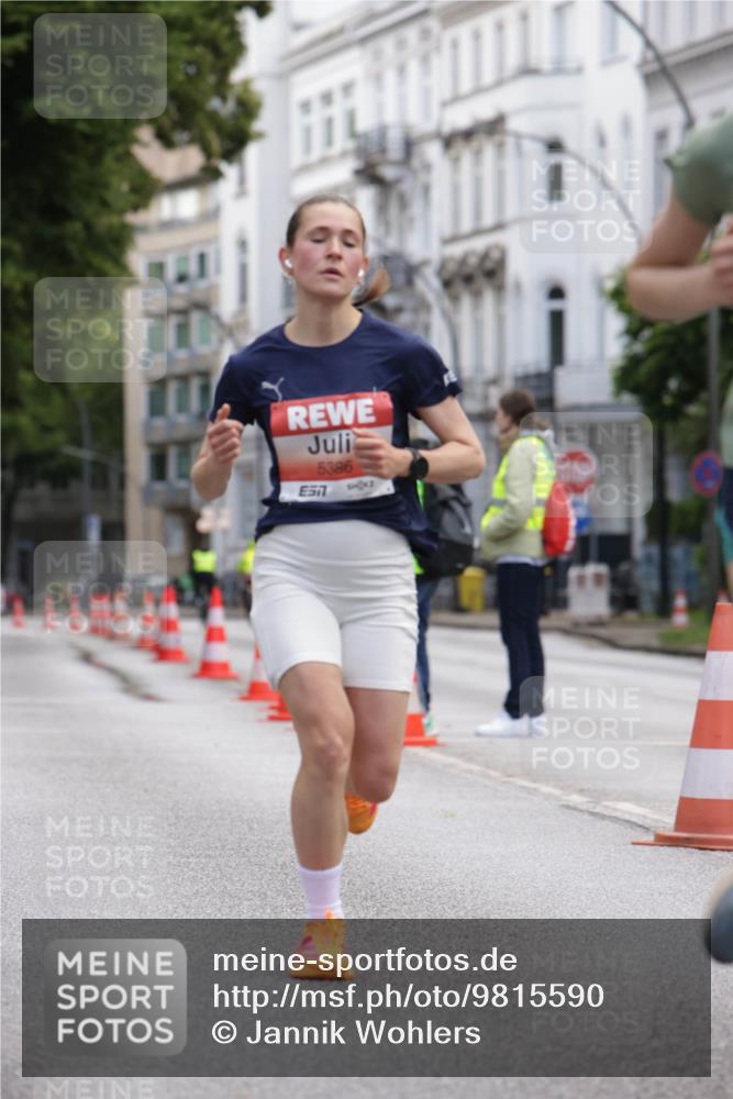 14.06.2026 - REWE Women's Run Jannik Wohlers http://msf.ph/oto/9815590 14.06.2026 10:47:49 Laufen 700, 5386 meine-sportfotos.de