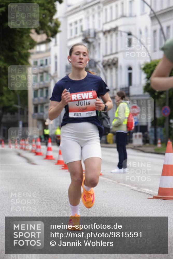 14.06.2026 - REWE Women's Run Jannik Wohlers http://msf.ph/oto/9815591 14.06.2026 10:47:49 Laufen 701711, 5386 meine-sportfotos.de