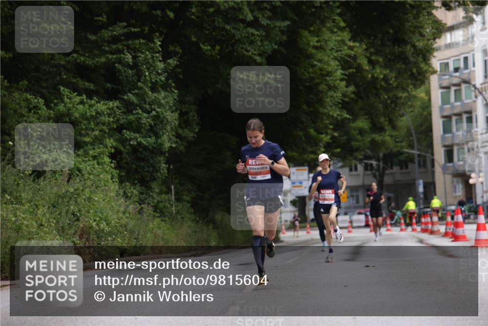 14.06.2026 - REWE Women's Run Jannik Wohlers http://msf.ph/oto/9815604 14.06.2026 10:48:08 Laufen  meine-sportfotos.de