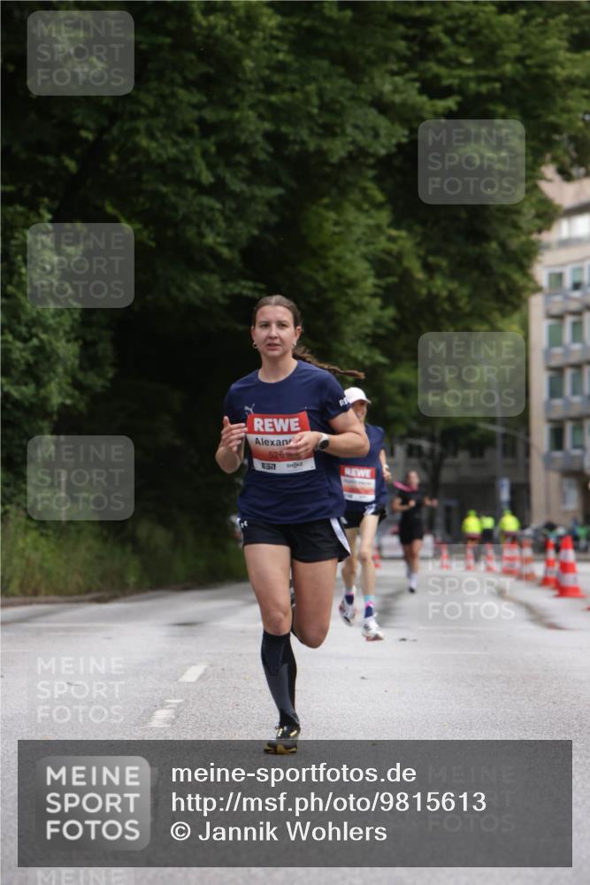 14.06.2026 - REWE Women's Run Jannik Wohlers http://msf.ph/oto/9815613 14.06.2026 10:48:10 Laufen 526 meine-sportfotos.de