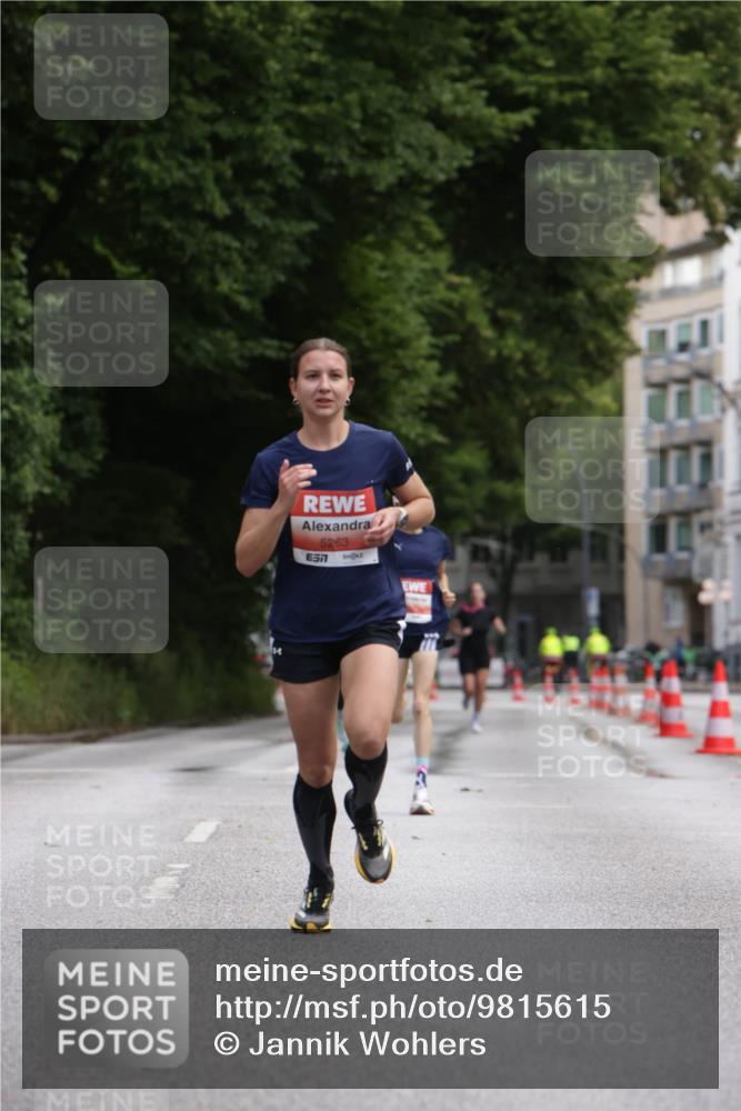 14.06.2026 - REWE Women's Run Jannik Wohlers http://msf.ph/oto/9815615 14.06.2026 10:48:10 Laufen 5263, 657 meine-sportfotos.de