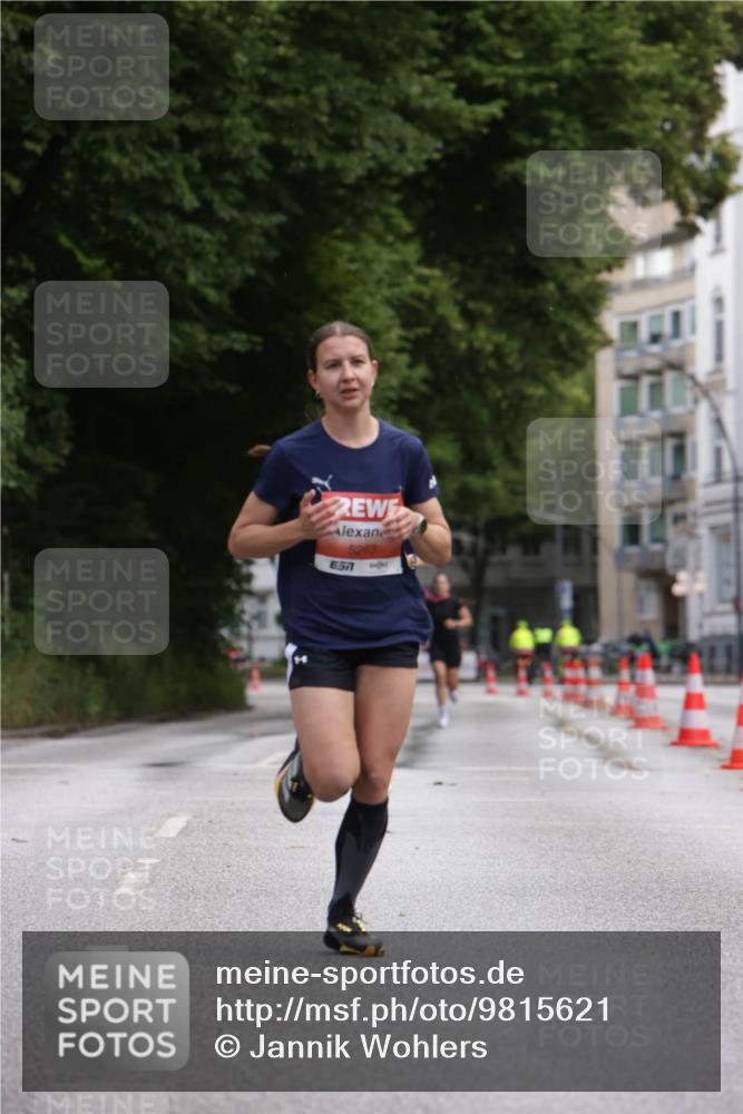 14.06.2026 - REWE Women's Run Jannik Wohlers http://msf.ph/oto/9815621 14.06.2026 10:48:10 Laufen 5263 meine-sportfotos.de