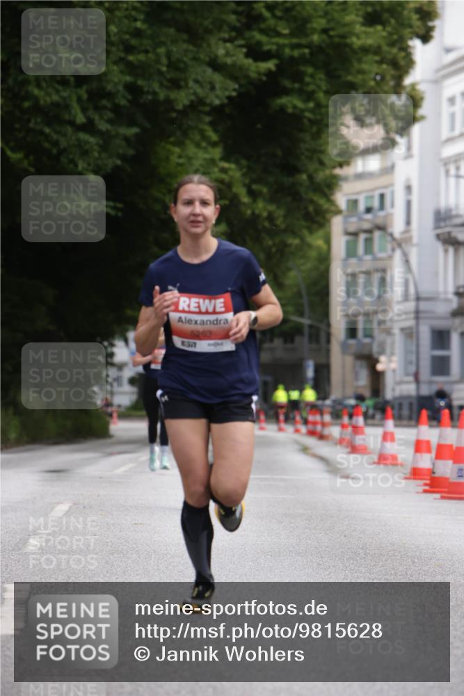 14.06.2026 - REWE Women's Run Jannik Wohlers http://msf.ph/oto/9815628 14.06.2026 10:48:11 Laufen 5263 meine-sportfotos.de