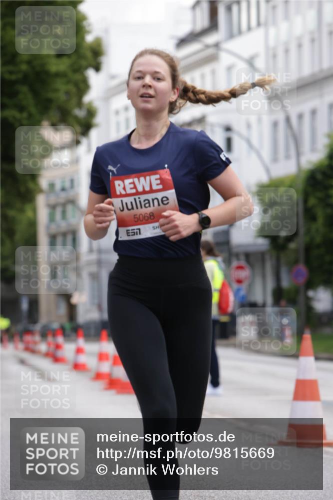 14.06.2026 - REWE Women's Run Jannik Wohlers http://msf.ph/oto/9815669 14.06.2026 10:48:18 Laufen 5068, 657 meine-sportfotos.de