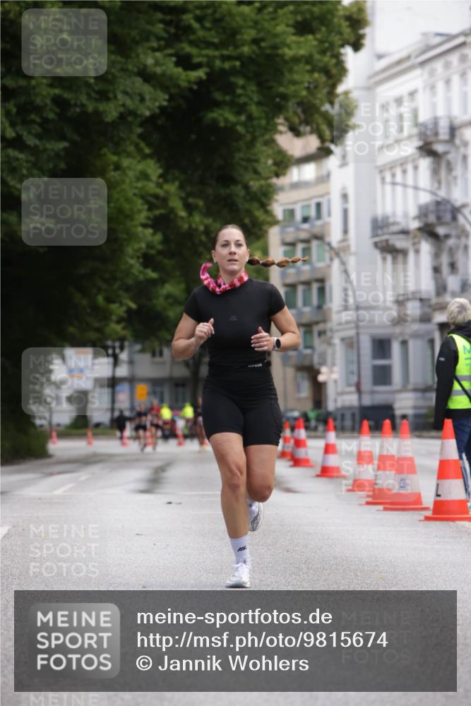 14.06.2026 - REWE Women's Run Jannik Wohlers http://msf.ph/oto/9815674 14.06.2026 10:48:22 Laufen  meine-sportfotos.de
