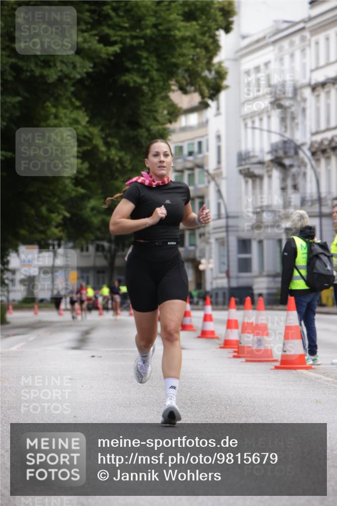 14.06.2026 - REWE Women's Run Jannik Wohlers http://msf.ph/oto/9815679 14.06.2026 10:48:22 Laufen  meine-sportfotos.de