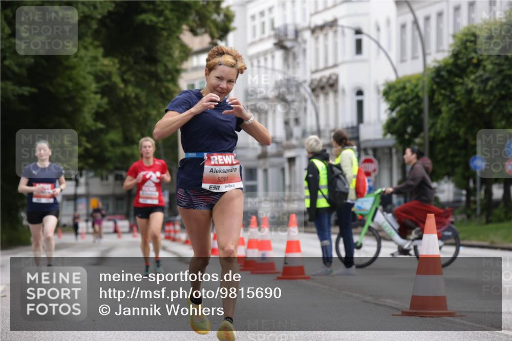 14.06.2026 - REWE Women's Run Jannik Wohlers http://msf.ph/oto/9815690 14.06.2026 10:48:47 Laufen 5093 meine-sportfotos.de