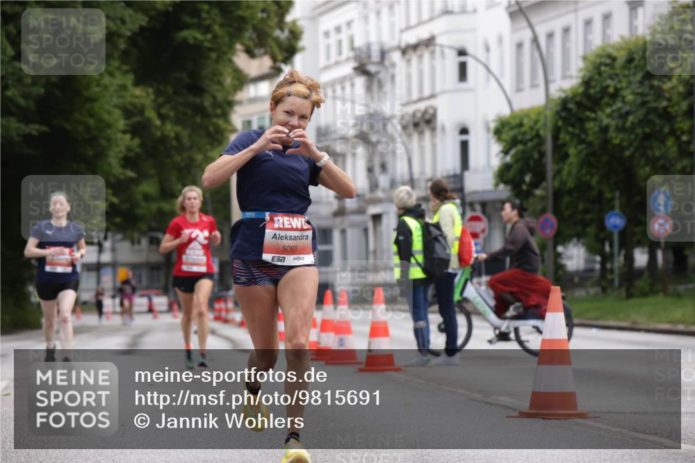 14.06.2026 - REWE Women's Run Jannik Wohlers http://msf.ph/oto/9815691 14.06.2026 10:48:47 Laufen 5093, 7 meine-sportfotos.de