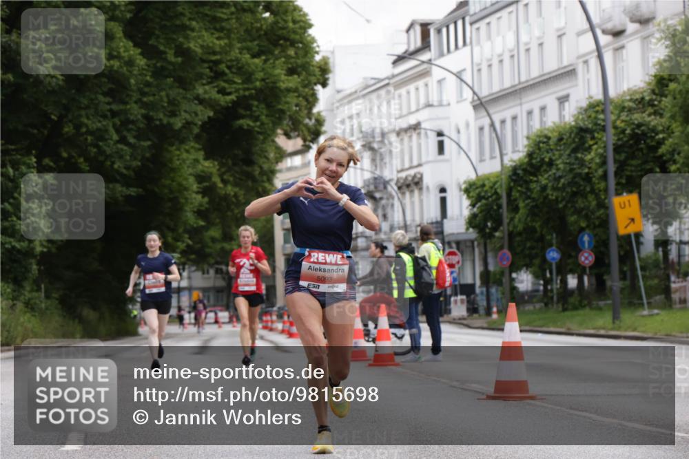 14.06.2026 - REWE Women's Run Jannik Wohlers http://msf.ph/oto/9815698 14.06.2026 10:48:47 Laufen 5093, 57, 1 meine-sportfotos.de