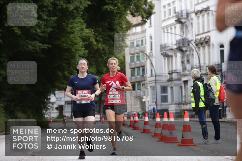 14.06.2026 - REWE Women's Run Jannik Wohlers http://msf.ph/oto/9815708 14.06.2026 10:48:49 Laufen 5982, 657, 57, 5995 meine-sportfotos.de