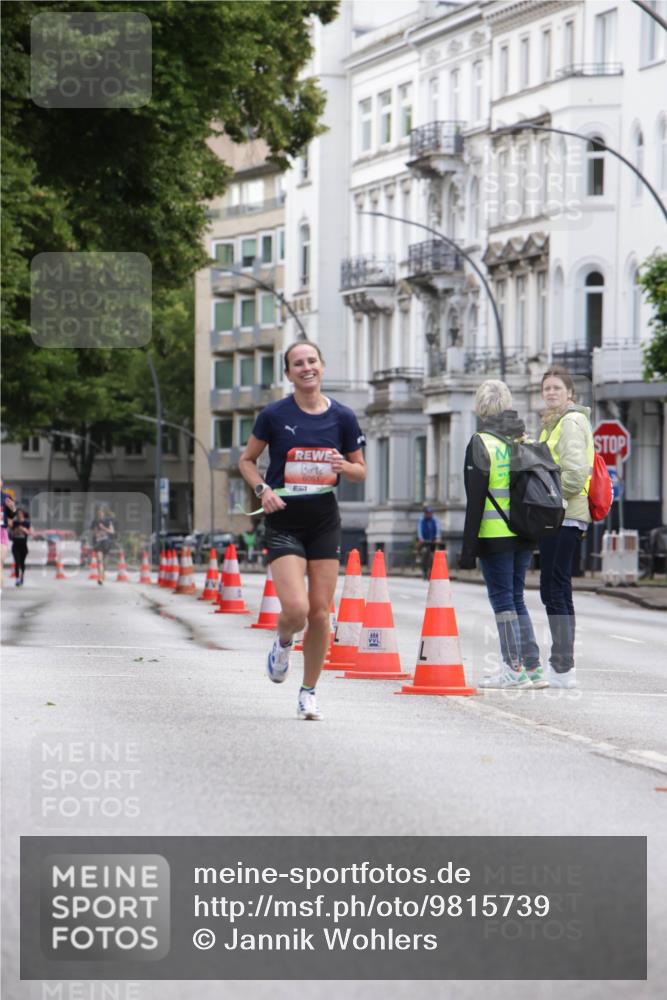 14.06.2026 - REWE Women's Run Jannik Wohlers http://msf.ph/oto/9815739 14.06.2026 10:48:55 Laufen 6051, 57 meine-sportfotos.de
