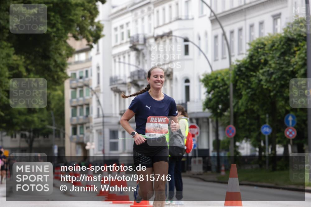 14.06.2026 - REWE Women's Run Jannik Wohlers http://msf.ph/oto/9815746 14.06.2026 10:48:57 Laufen 6051 meine-sportfotos.de