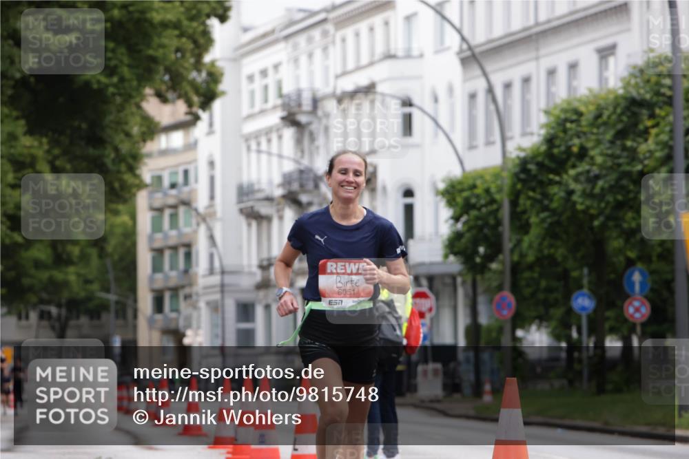 14.06.2026 - REWE Women's Run Jannik Wohlers http://msf.ph/oto/9815748 14.06.2026 10:48:57 Laufen 6051, 7 meine-sportfotos.de