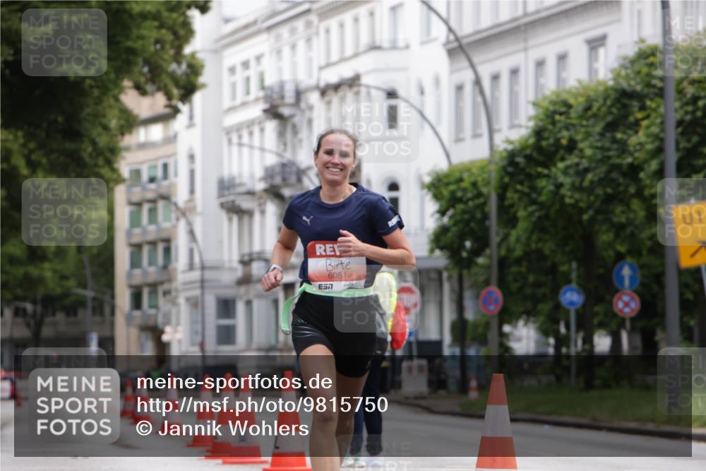 14.06.2026 - REWE Women's Run Jannik Wohlers http://msf.ph/oto/9815750 14.06.2026 10:48:57 Laufen 6051, 7, 1, 7 meine-sportfotos.de