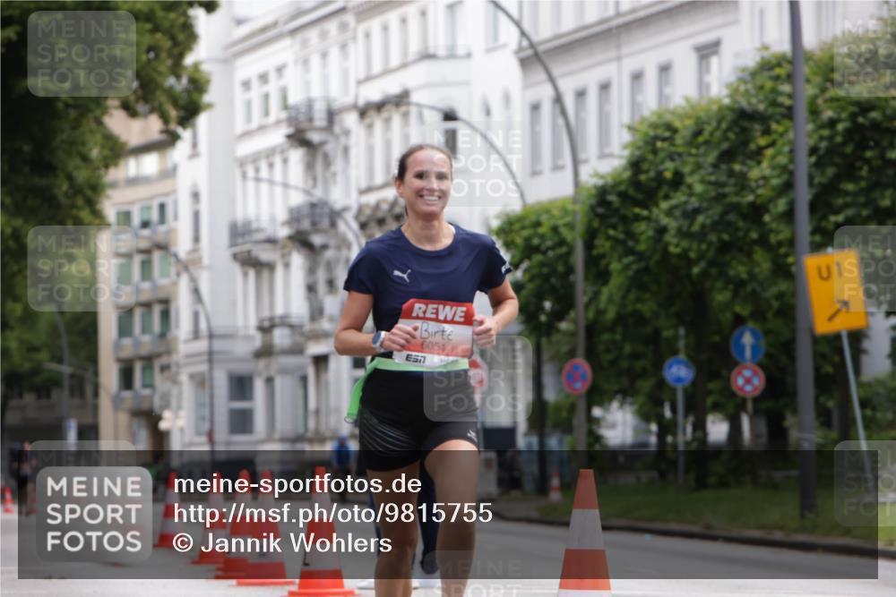 14.06.2026 - REWE Women's Run Jannik Wohlers http://msf.ph/oto/9815755 14.06.2026 10:48:57 Laufen 6051, 01 meine-sportfotos.de