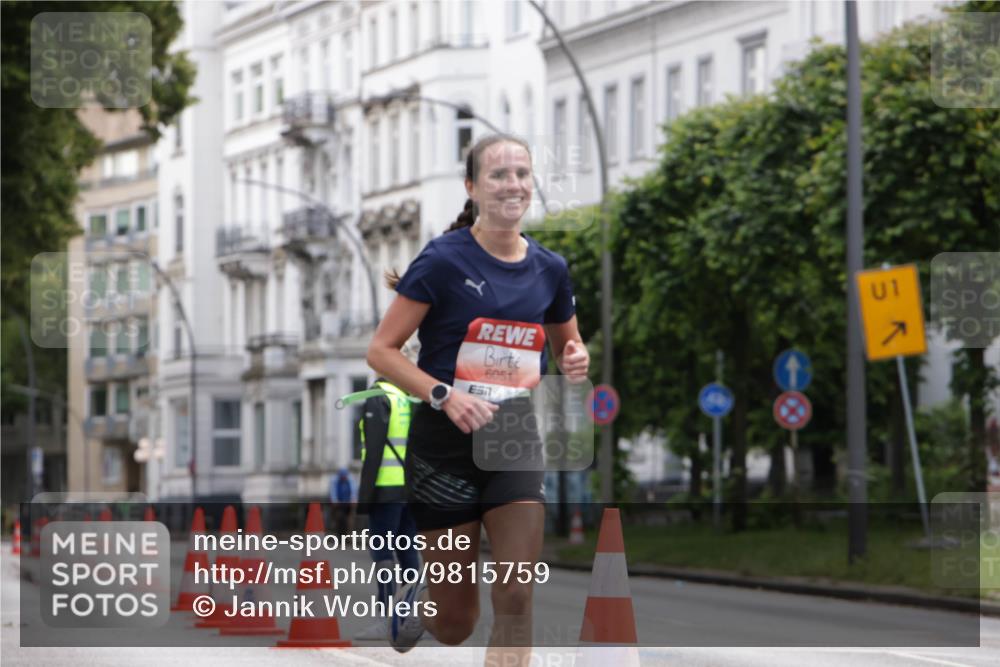 14.06.2026 - REWE Women's Run Jannik Wohlers http://msf.ph/oto/9815759 14.06.2026 10:48:57 Laufen 6051, 1 meine-sportfotos.de
