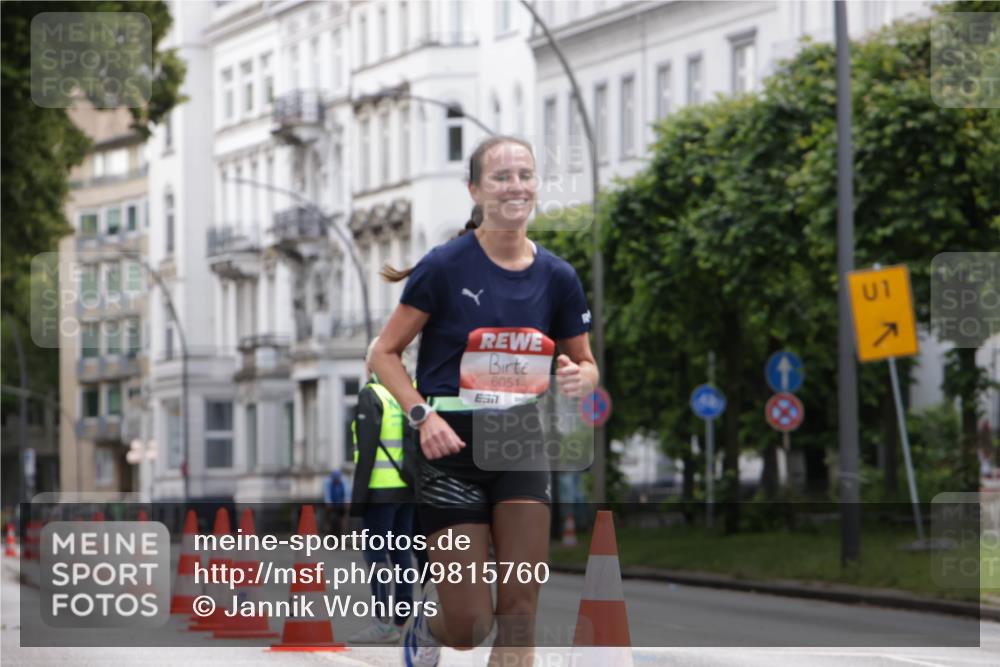 14.06.2026 - REWE Women's Run Jannik Wohlers http://msf.ph/oto/9815760 14.06.2026 10:48:57 Laufen 6051, 1 meine-sportfotos.de