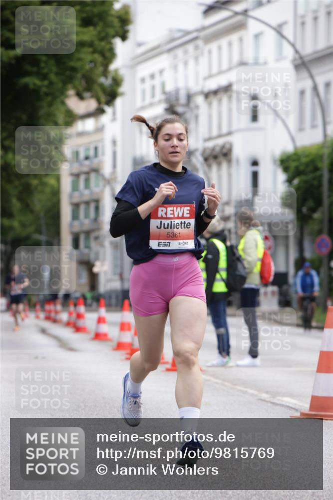 14.06.2026 - REWE Women's Run Jannik Wohlers http://msf.ph/oto/9815769 14.06.2026 10:49:08 Laufen 5361 meine-sportfotos.de