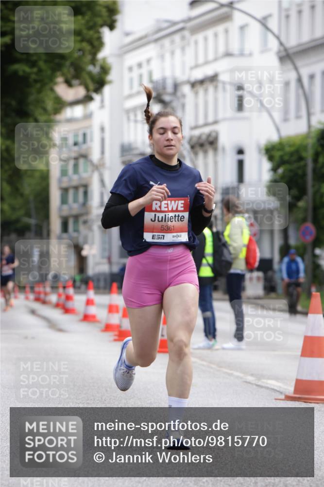 14.06.2026 - REWE Women's Run Jannik Wohlers http://msf.ph/oto/9815770 14.06.2026 10:49:08 Laufen 5361 meine-sportfotos.de