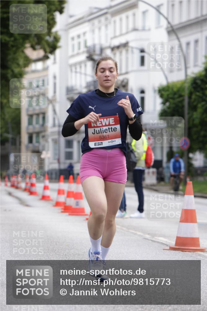 14.06.2026 - REWE Women's Run Jannik Wohlers http://msf.ph/oto/9815773 14.06.2026 10:49:08 Laufen 5361 meine-sportfotos.de