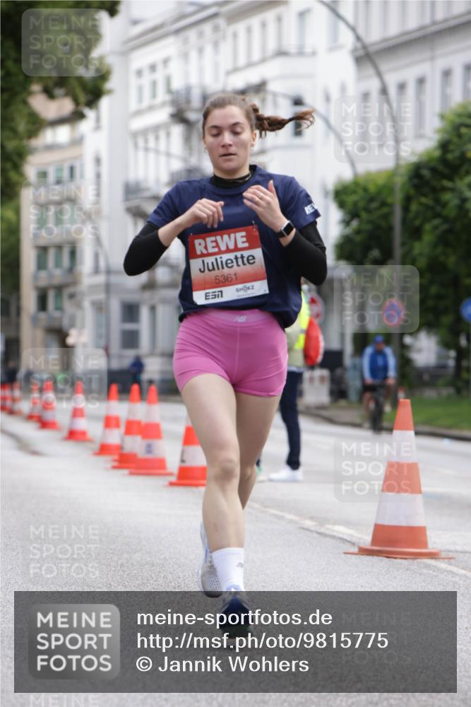 14.06.2026 - REWE Women's Run Jannik Wohlers http://msf.ph/oto/9815775 14.06.2026 10:49:09 Laufen 5361, 7 meine-sportfotos.de