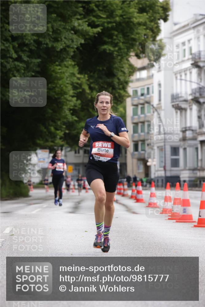 14.06.2026 - REWE Women's Run Jannik Wohlers http://msf.ph/oto/9815777 14.06.2026 10:49:13 Laufen 5682 meine-sportfotos.de