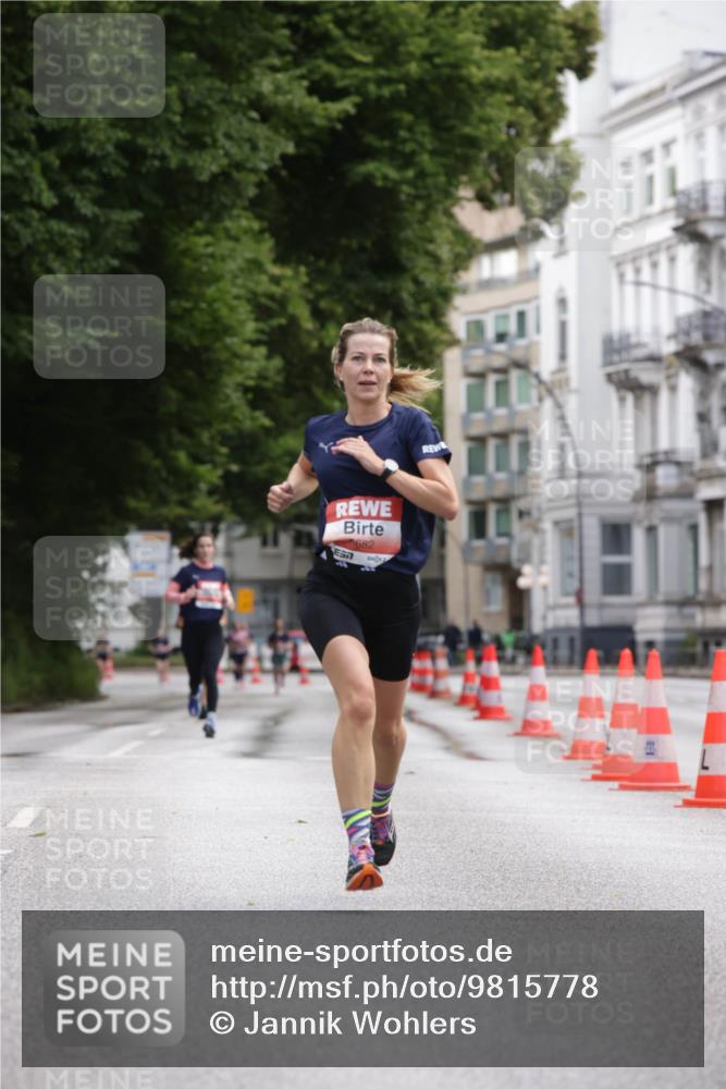 14.06.2026 - REWE Women's Run Jannik Wohlers http://msf.ph/oto/9815778 14.06.2026 10:49:13 Laufen 5682, 7 meine-sportfotos.de