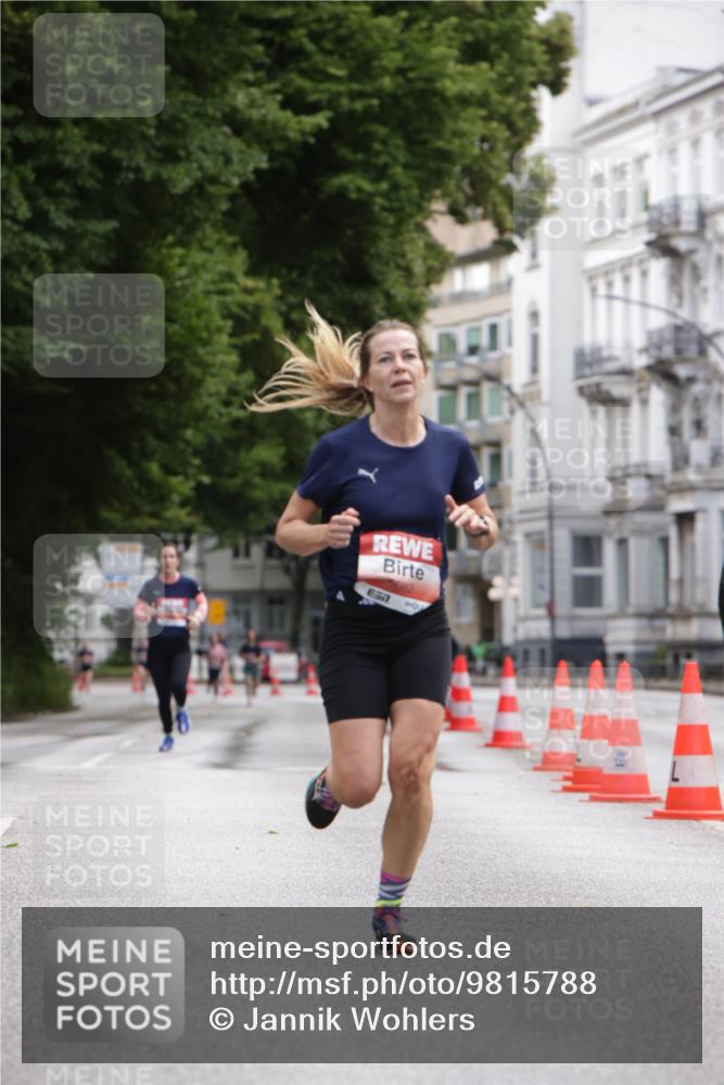 14.06.2026 - REWE Women's Run Jannik Wohlers http://msf.ph/oto/9815788 14.06.2026 10:49:14 Laufen 5682 meine-sportfotos.de