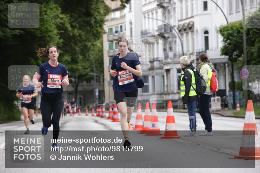 14.06.2026 - REWE Women's Run Jannik Wohlers http://msf.ph/oto/9815799 14.06.2026 10:49:20 Laufen 5231, 57, 5336, 7 meine-sportfotos.de