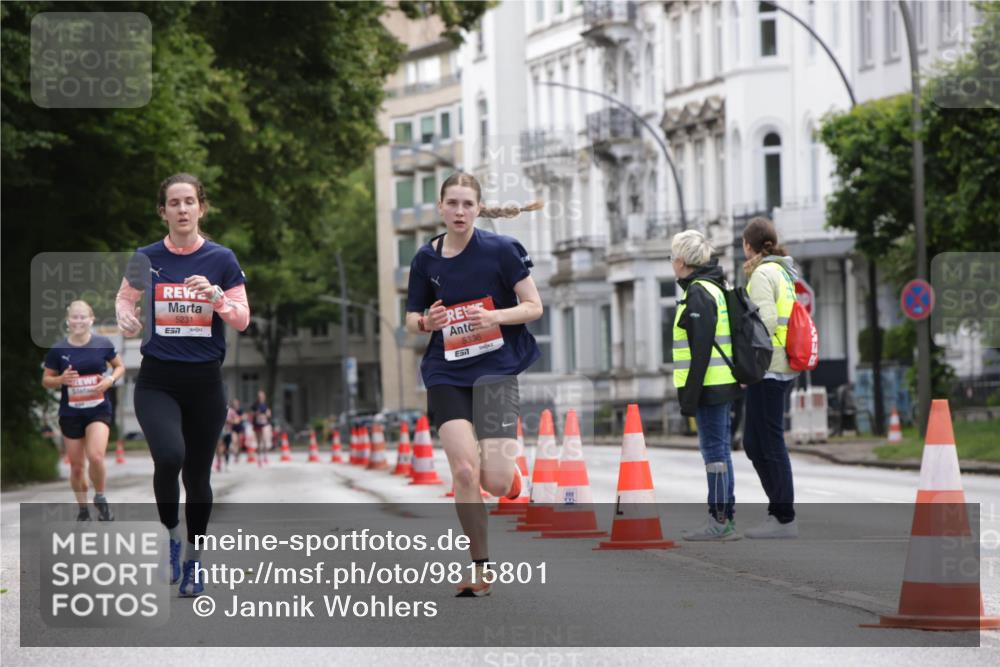 14.06.2026 - REWE Women's Run Jannik Wohlers http://msf.ph/oto/9815801 14.06.2026 10:49:20 Laufen 5231, 7, 5336 meine-sportfotos.de