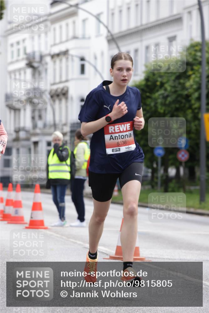 14.06.2026 - REWE Women's Run Jannik Wohlers http://msf.ph/oto/9815805 14.06.2026 10:49:22 Laufen 5336, 7 meine-sportfotos.de
